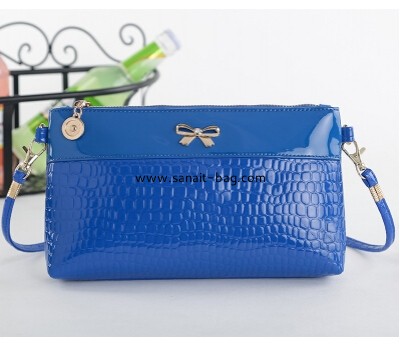 Young ladies crocodile PU handbag with butterfly decoration WM-018